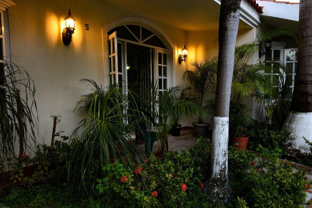 Tulipanes Cancún Exteriér fotografie